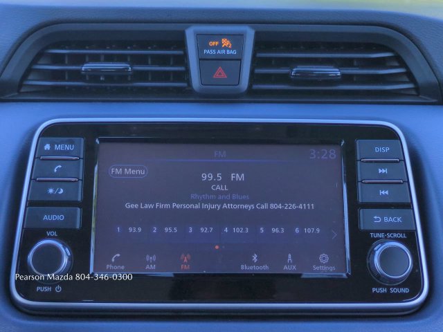 Used 2025 Nissan Versa SV w/ Trunk Package FWD image 18
