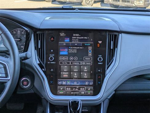 Certified 2025 Subaru Outback Premium w/ Popular Package #1A image 16