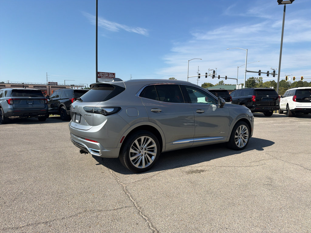 Used 2025 Buick Envision Avenir AWD/4WD image 5