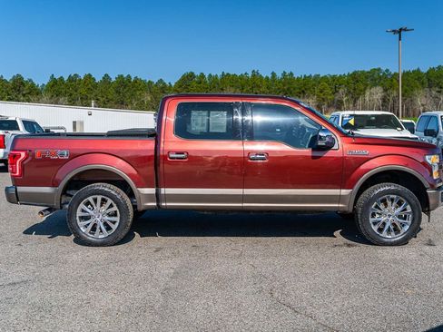 Used 2017 Ford F150 Lariat image 7