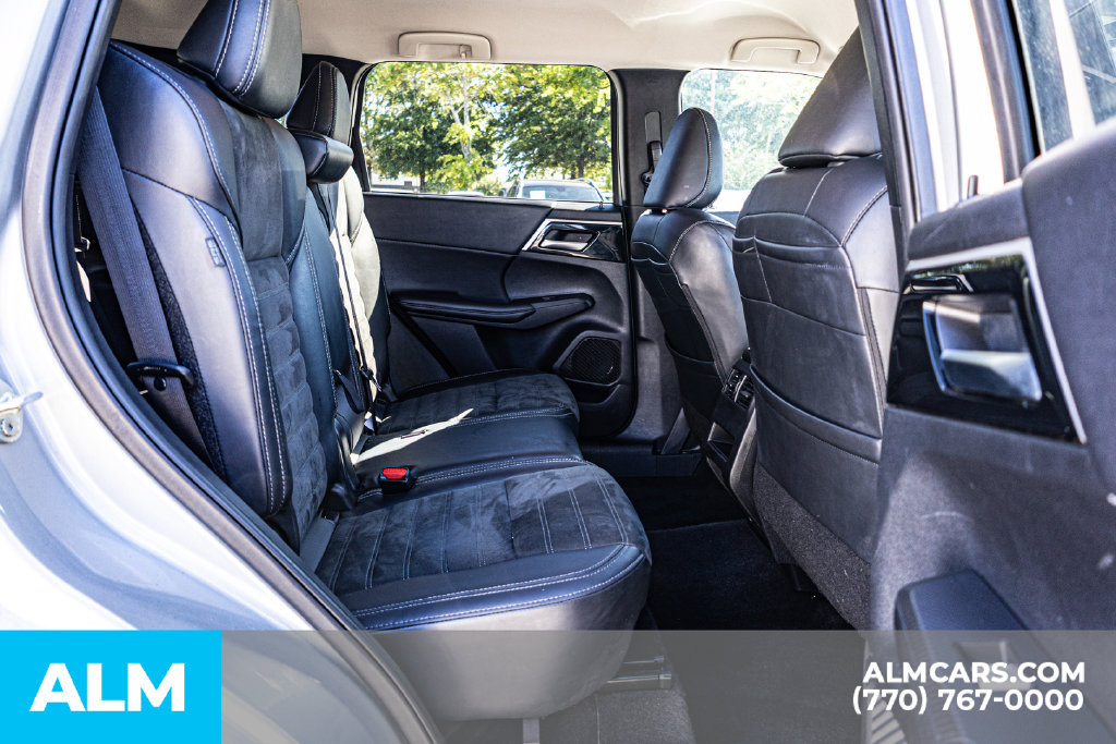 Used 2024 Mitsubishi Outlander SE AWD/4WD image 22