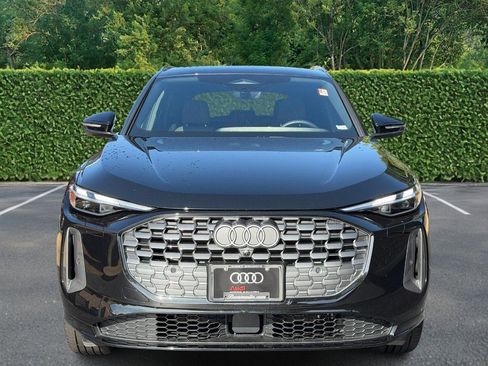 Used 2025 Audi Q5 Premium w/ Convenience Package AWD/4WD image 9
