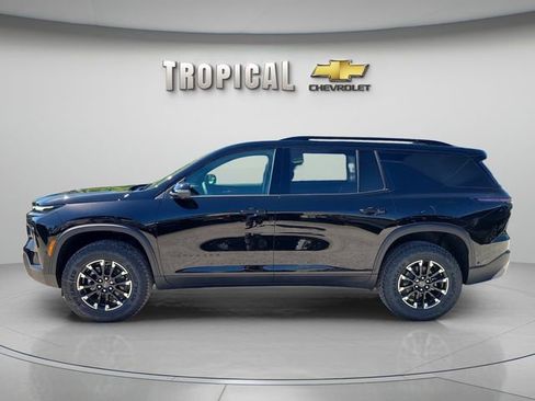 New 2026 Chevrolet Traverse Z71 w/ Enhanced Driving Package image 2