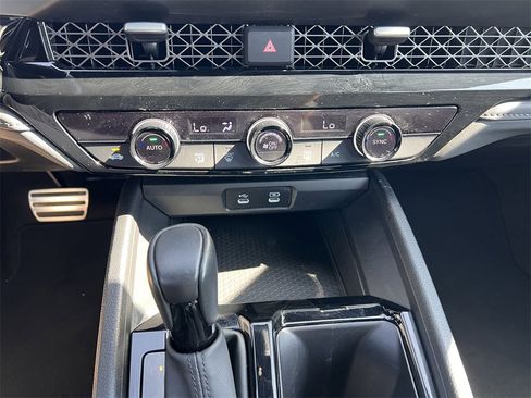 Used 2024 Honda Accord Sport image 29