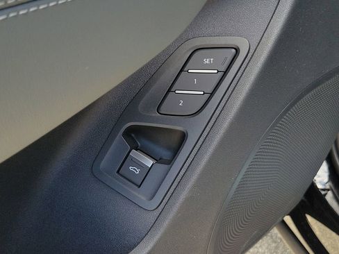 New 2026 Audi Q3 quattro 2.0T AWD/4WD image 19