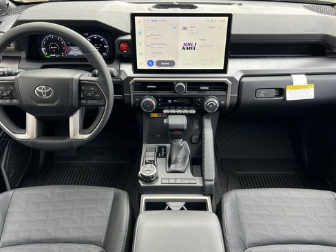 New 2026 Toyota 4Runner TRD Off-Road Premium AWD/4WD image 11