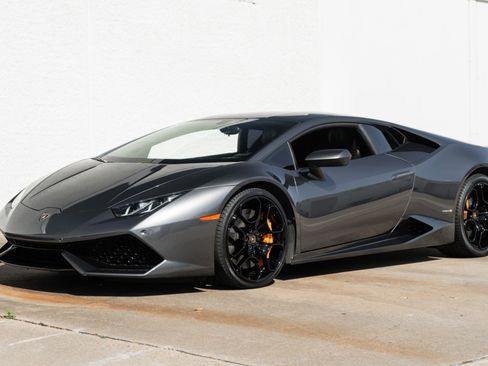Used 2015 Lamborghini Huracan LP 610-4 image 7