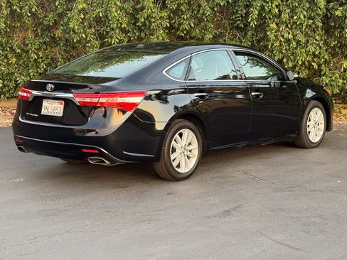Used 2015 Toyota Avalon XLE FWD image 8