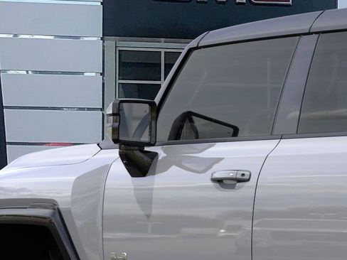 New 2025 GMC Hummer EV 2X AWD/4WD image 12
