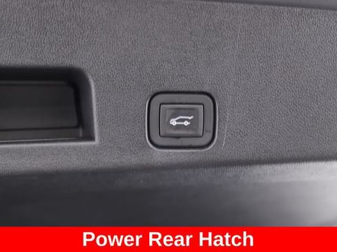 Used 2026 GMC Acadia Denali w/ LPO, Floor Liner Package AWD/4WD image 32
