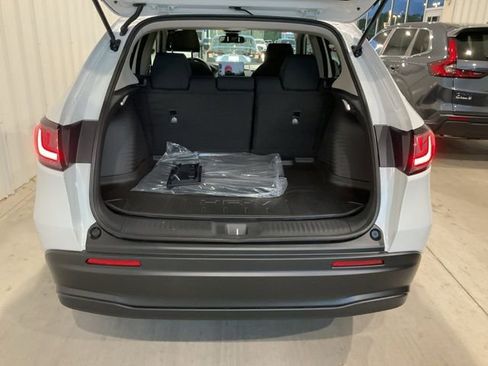 New 2026 Honda HR-V LX image 16