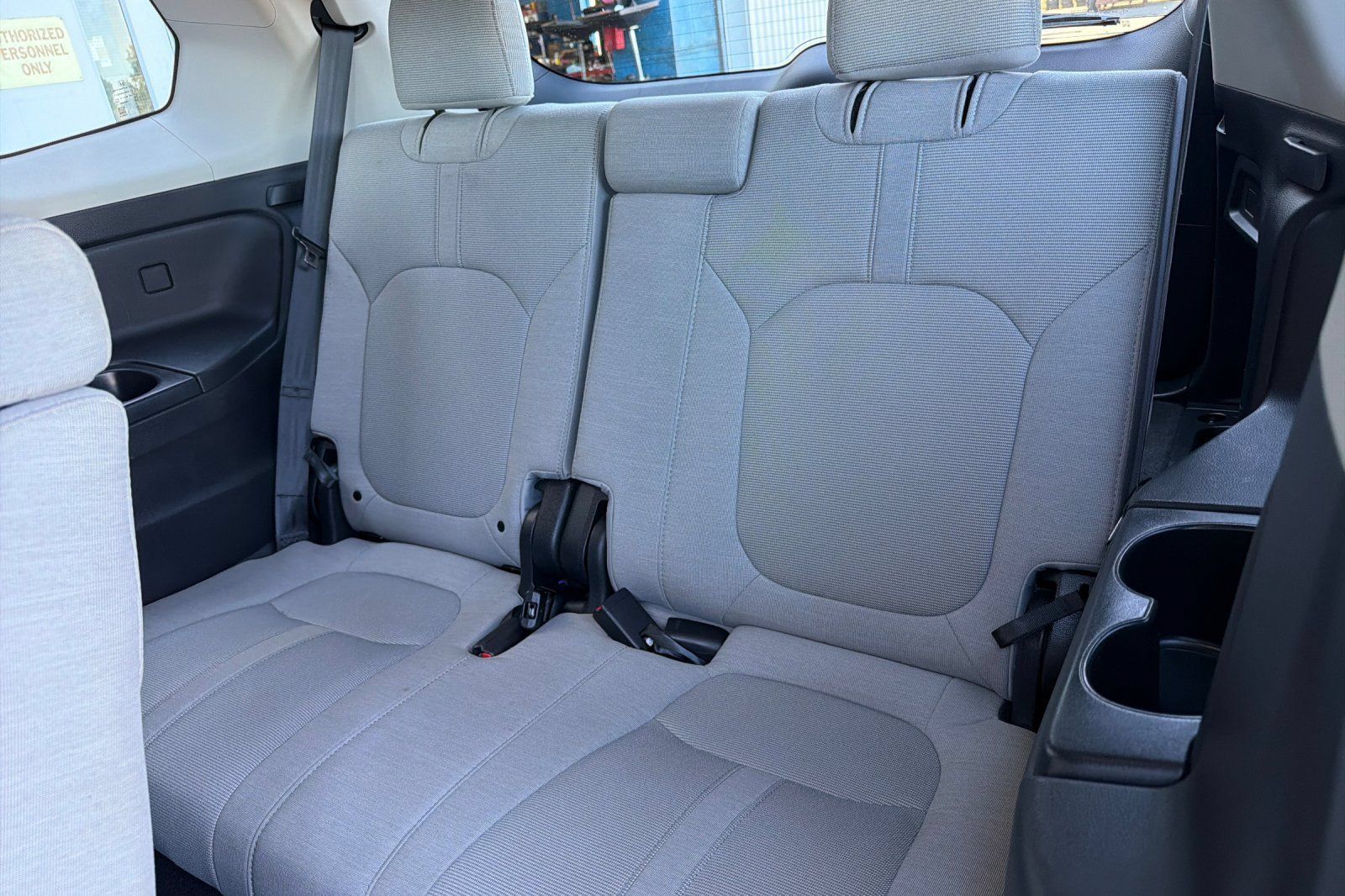 Used 2023 Honda Pilot LX image 14