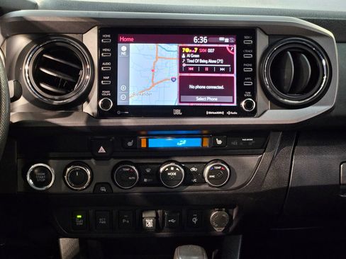 Used 2023 Toyota Tacoma TRD Pro image 16