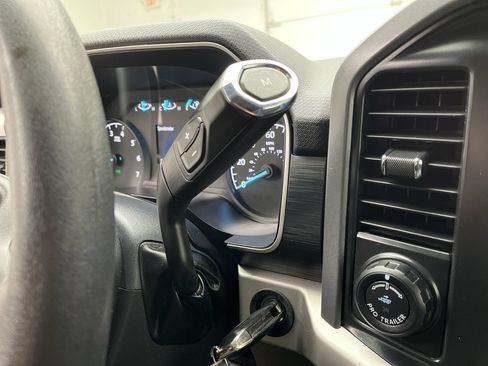 Certified 2022 Ford F150 XLT w/ XTR Package AWD/4WD image 27