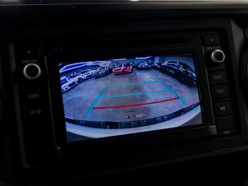 Used 2019 Toyota Tacoma SR w/ SR Convenience Package RWD image 33