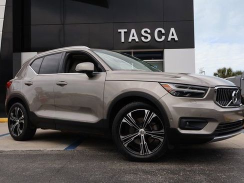 Used 2020 Volvo XC40 T5 Inscription w/ Protection Package Premier AWD/4WD image 1