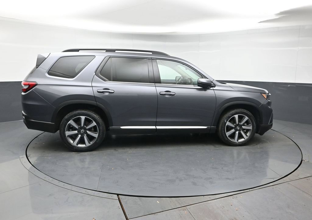 Used 2024 Honda Pilot Elite image 7