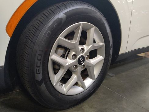 Used 2021 Kia Soul S FWD image 31