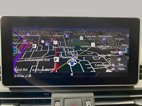 Used 2018 Audi SQ5 Premium Plus w/ Navigation Package AWD/4WD image 19