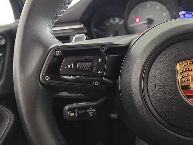 Used 2024 Porsche Macan S AWD/4WD image 16