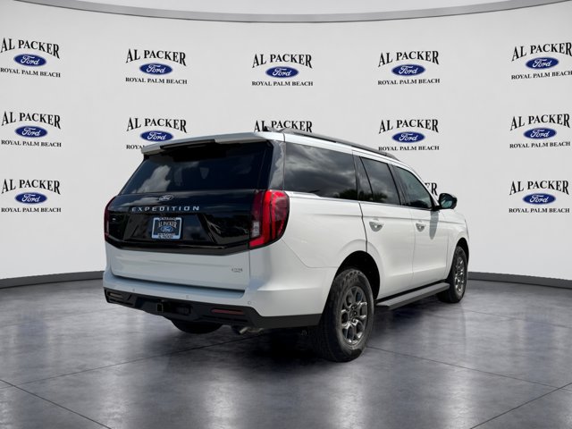 New 2027 Ford Expedition Active RWD image 9