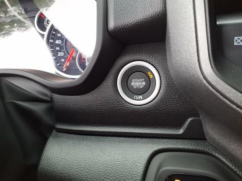New 2026 RAM 1500 Tradesman AWD/4WD image 18