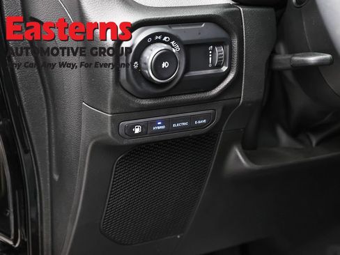 Used 2025 Jeep Wrangler Unlimited Sport S 4xe AWD/4WD image 22