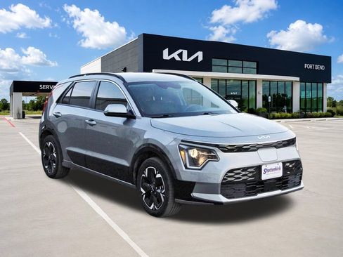 Used 2023 Kia Niro Wind FWD image 3