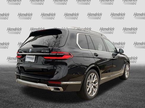 Used 2025 BMW X7 xDrive40i image 10