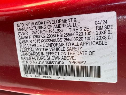 Certified 2025 Honda Pilot Touring image 39