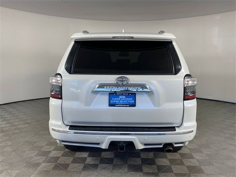 Used 2018 Toyota 4Runner Limited image 27
