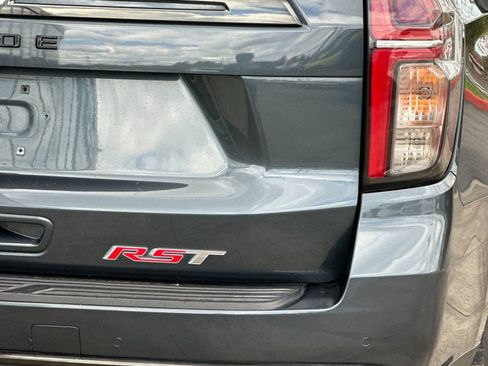 Used 2021 Chevrolet Tahoe RST w/ Rear Media and Nav Package AWD/4WD image 25