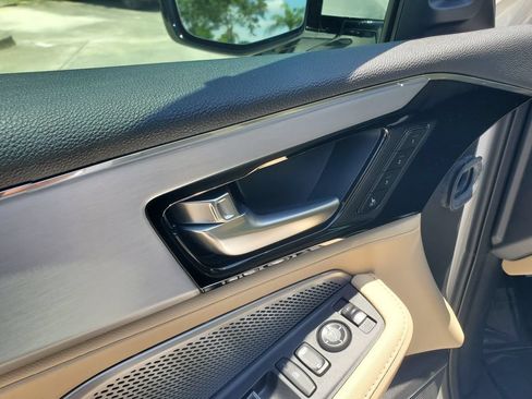 Used 2025 Acura MDX SH-AWD image 23