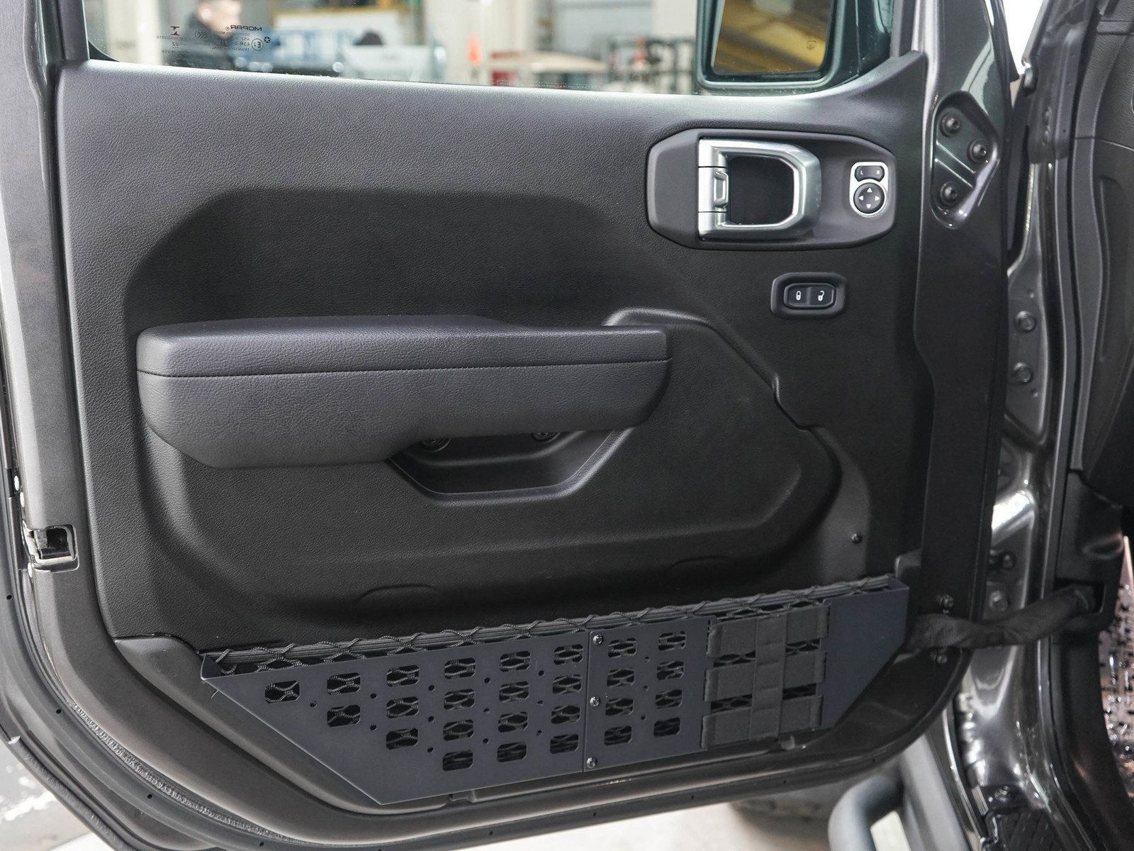 Used 2022 Jeep Gladiator Rubicon w/ LED Lighting Group AWD/4WD image 17