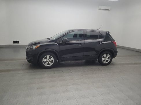Used 2020 Chevrolet Trax LS w/ Tint and Cruise Package FWD image 2