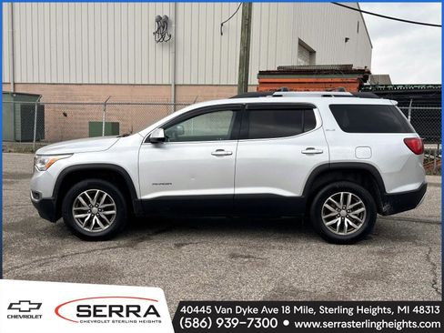 Used 2019 GMC Acadia SLE image 2
