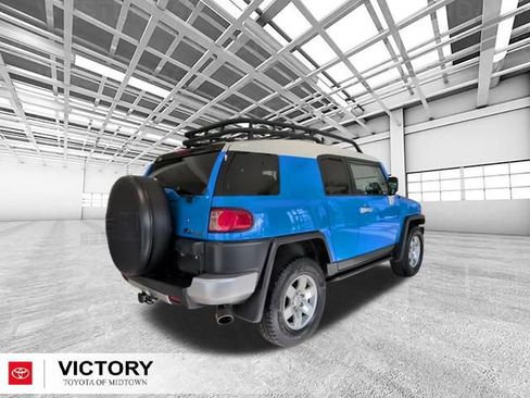 Used 2007 Toyota FJ Cruiser 4WD image 5
