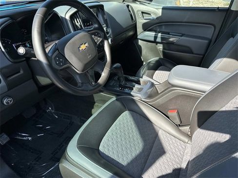 Used 2017 Chevrolet Colorado Z71 image 22