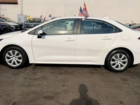 Used 2023 Toyota Corolla LE image 10