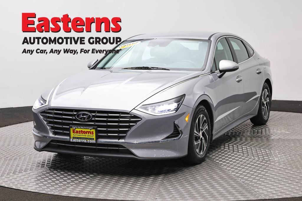 Used 2023 Hyundai Sonata Blue FWD image 1
