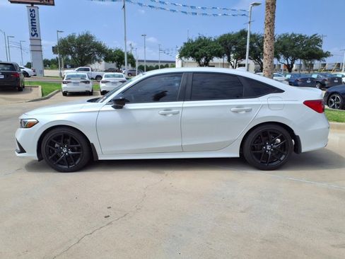 Certified 2024 Honda Civic Sport image 4