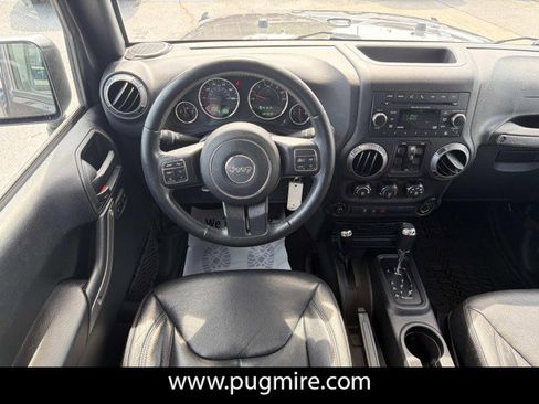 Used 2018 Jeep Wrangler Unlimited Sport S AWD/4WD image 23