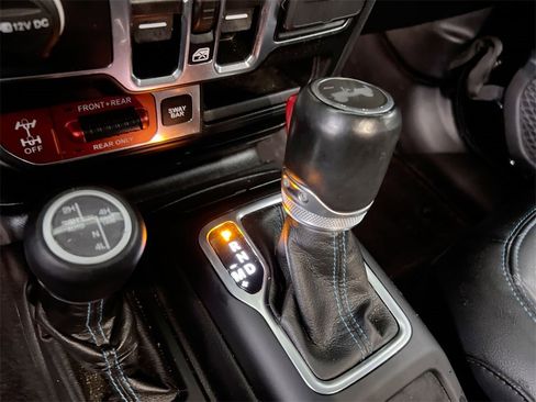 Used 2021 Jeep Wrangler Unlimited Rubicon 4xe w/ Cold Weather Group image 17