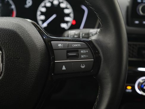 Used 2024 Honda Civic EX-L image 23