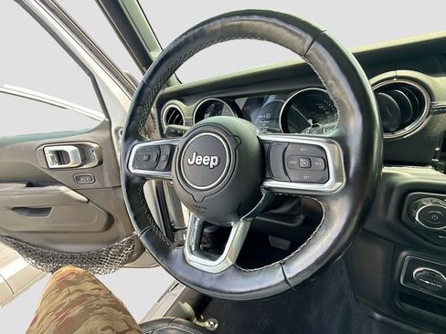 Certified 2022 Jeep Wrangler Unlimited Sahara w/ Cold Weather Group AWD/4WD image 11