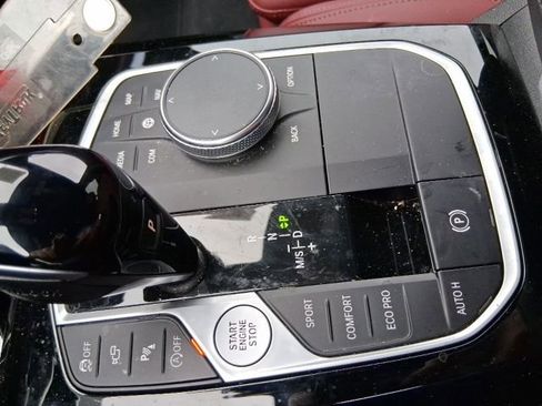 Used 2024 BMW X3 sDrive30i w/ Convenience Package w/ZPA RWD image 12