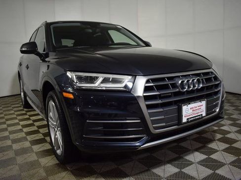 Used 2018 Audi Q5 2.0T Premium Plus w/ Premium Plus Package image 3