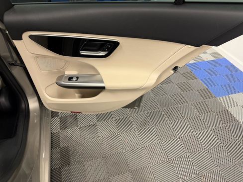Used 2022 Mercedes-Benz C 300 Sedan image 17