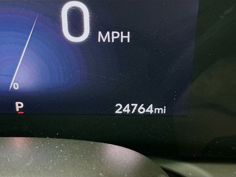 Used 2025 Buick Encore GX Preferred FWD image 19