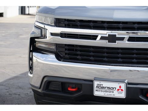 Used 2019 Chevrolet Silverado 1500 LT image 9
